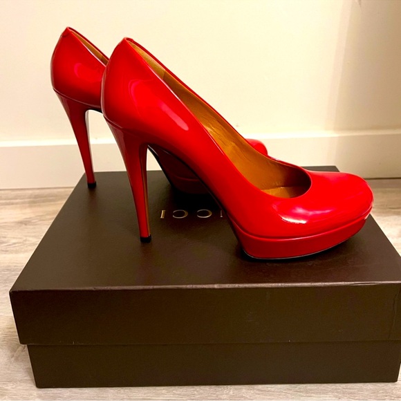 Gucci Red Heels - Picture 1 of 10